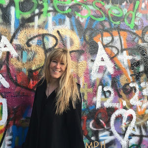 Meet your Posher, Suzanne